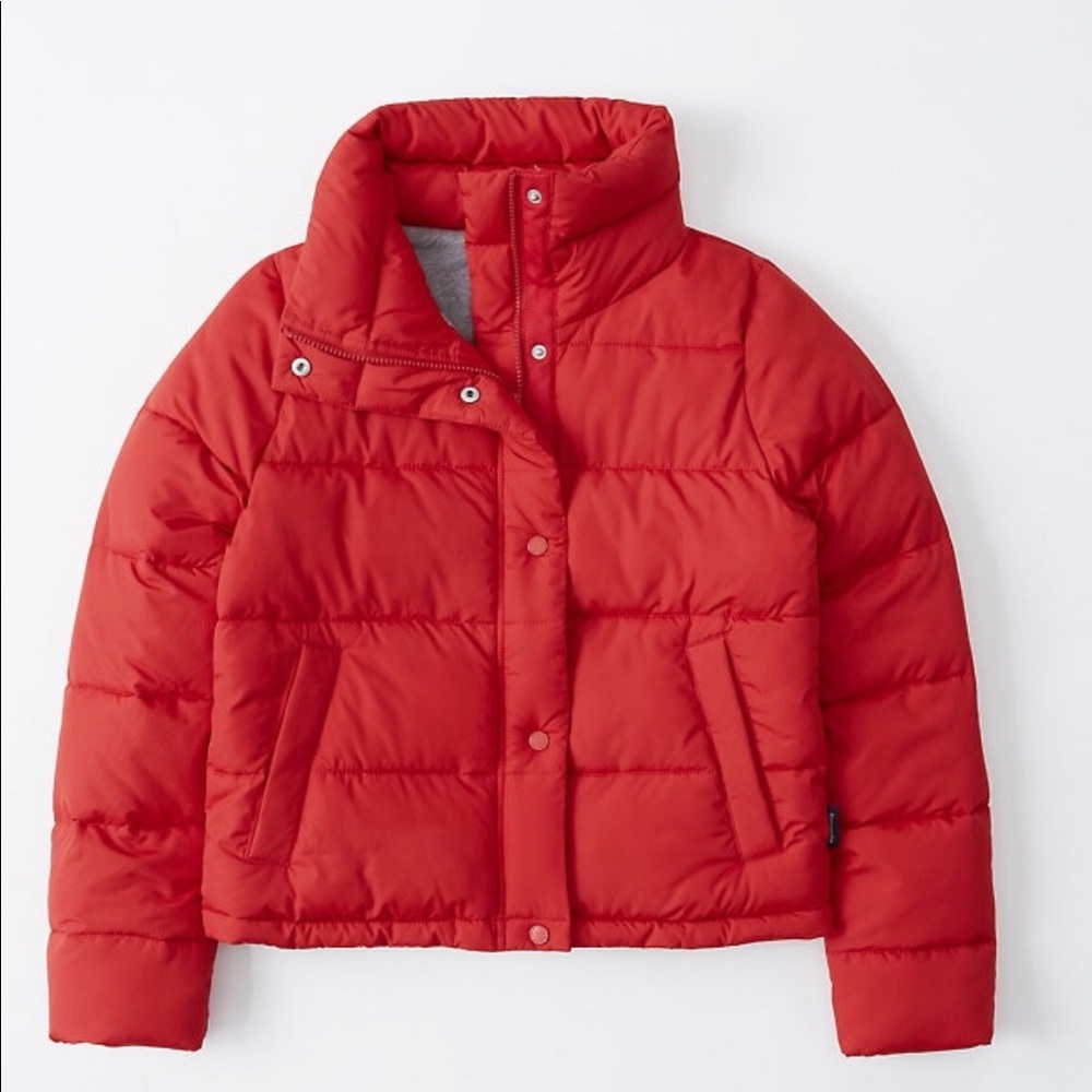 Red Abercrombie Puffer Crop